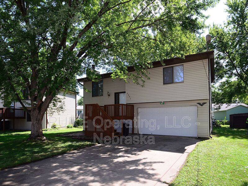 House for rent at 3607 Katie Dr, Council Bluffs, IA 51501