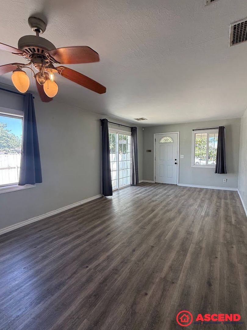 House for rent at 229 Philippine St, Taft, CA 93268
