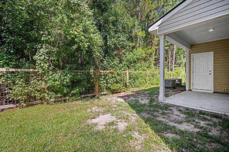 Townhouse for rent at 222 Admiration Ave, Beaufort, SC 29906
