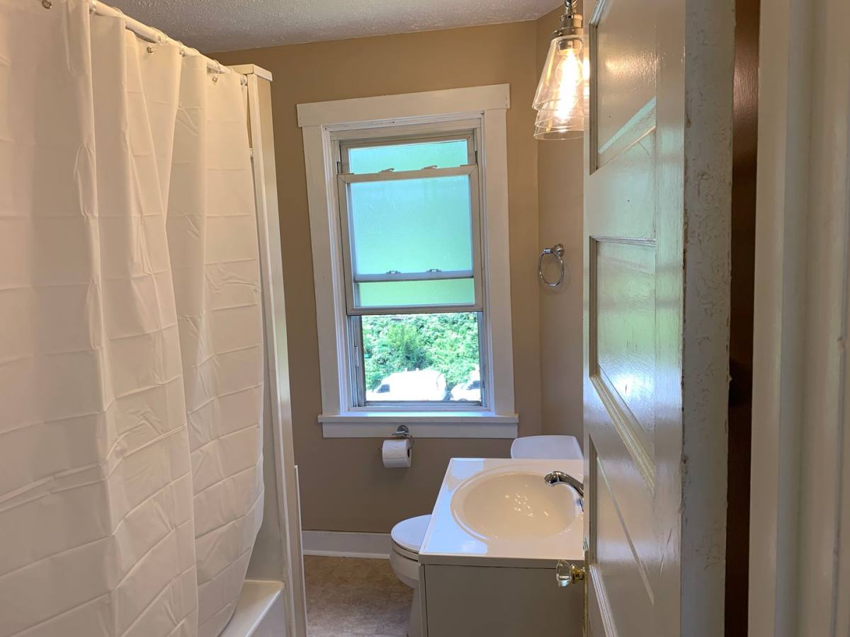 House for rent at 344 Clarence St, Pittsburgh, PA 15221