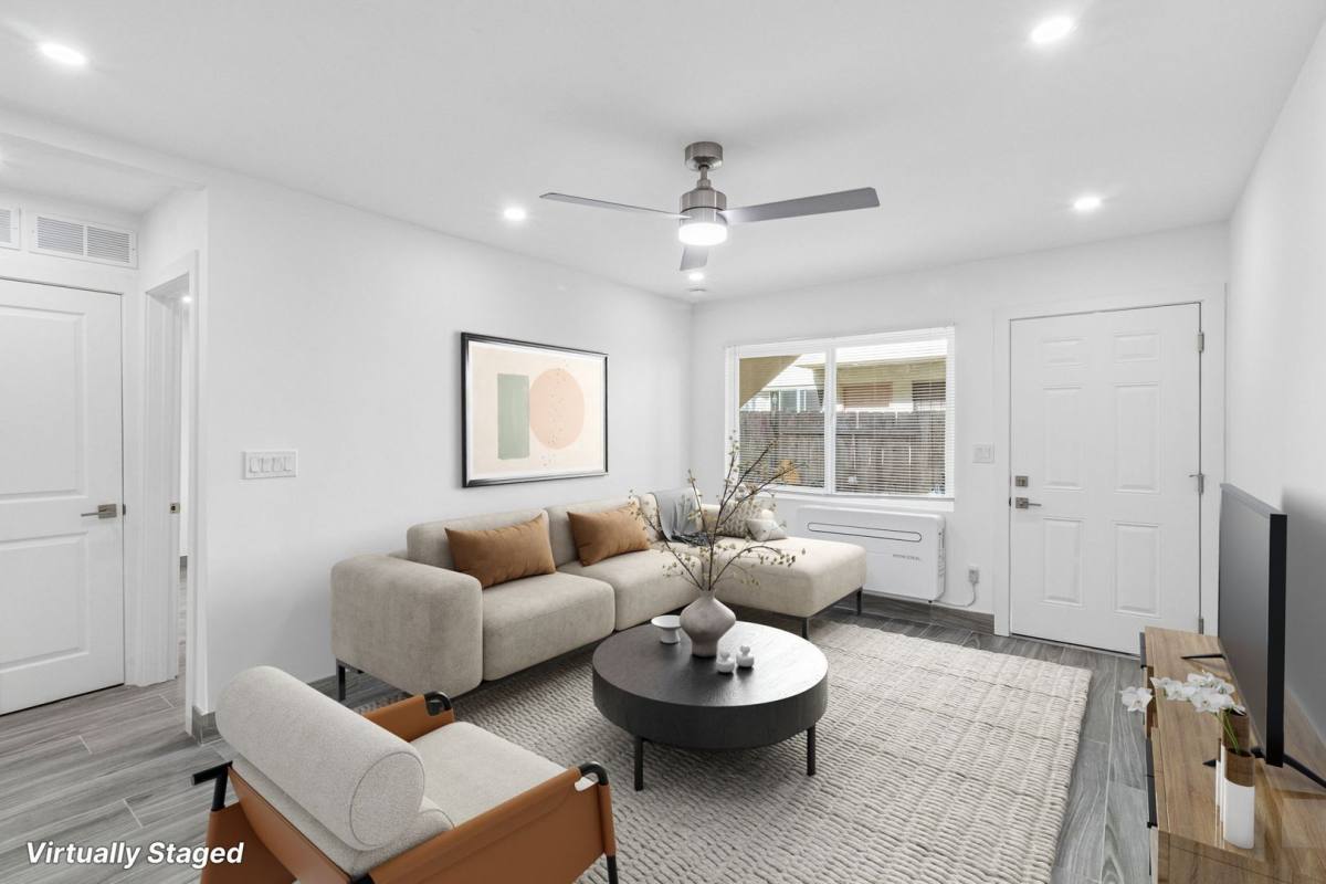 Apartment for rent at 4840 Del Monte Ave #C, San Diego, CA 92107
