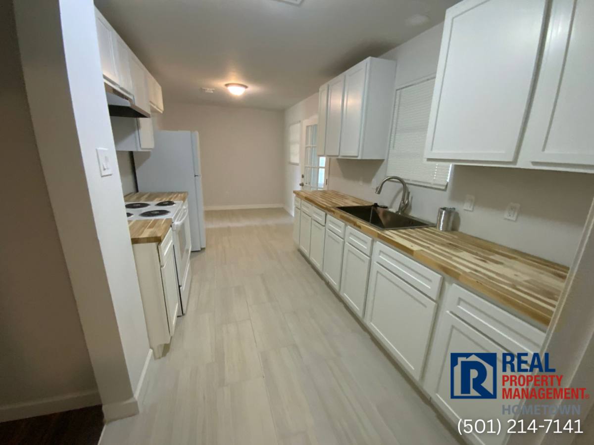 House for rent at 6522 Farmstead Rd, North Little Rock, AR 72117