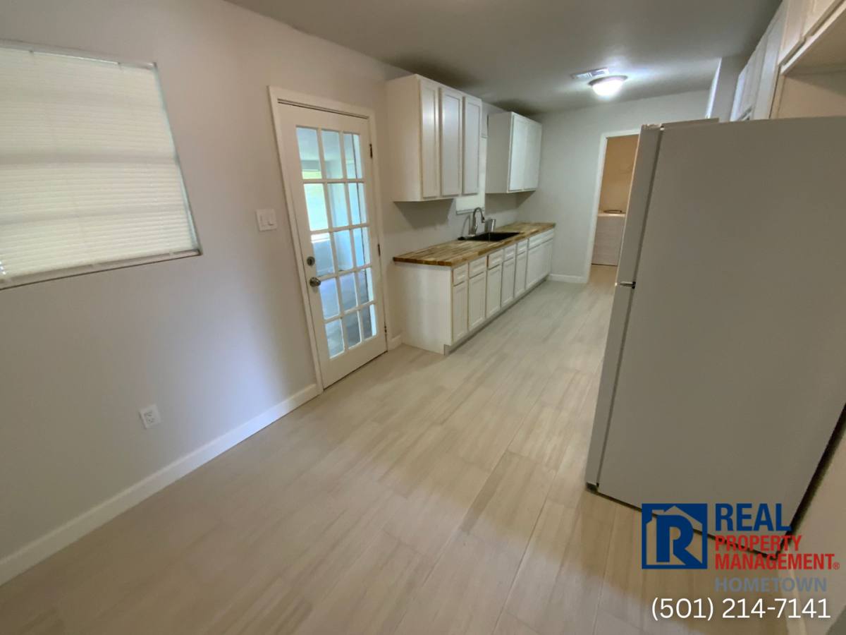 House for rent at 6522 Farmstead Rd, North Little Rock, AR 72117
