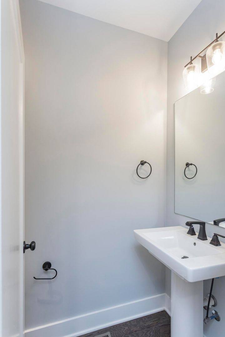 Townhouse for rent at 708 Tral St, Nashville, TN 37208