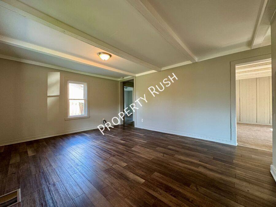 House for rent at 106 Champion Rd, Rossville, GA 30741