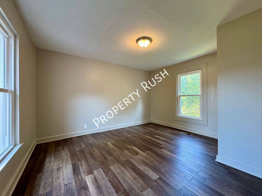 House for rent at 106 Champion Rd, Rossville, GA 30741