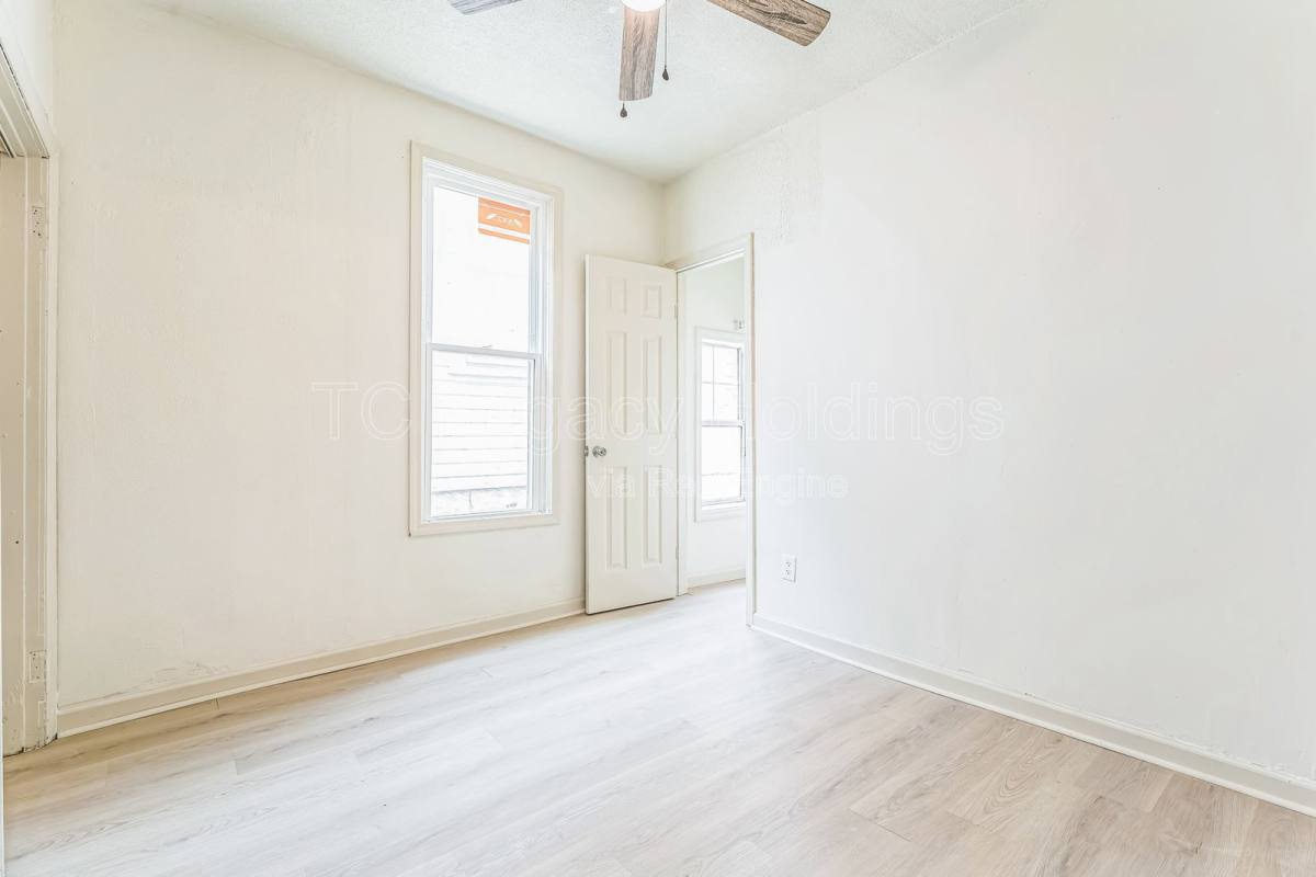 House for rent at 419 Walnut Ave, Fairmont, WV 26554