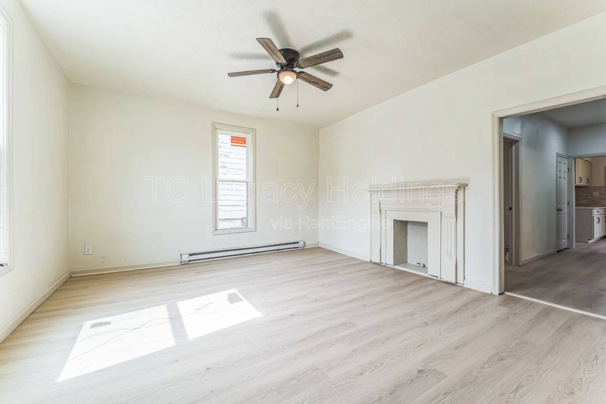 House for rent at 419 Walnut Ave, Fairmont, WV 26554