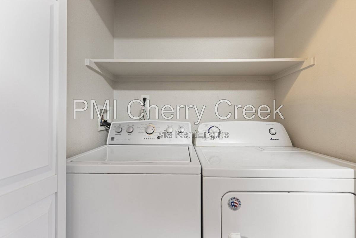 Townhouse for rent at 1223 S Idalia St, Aurora, CO 80017