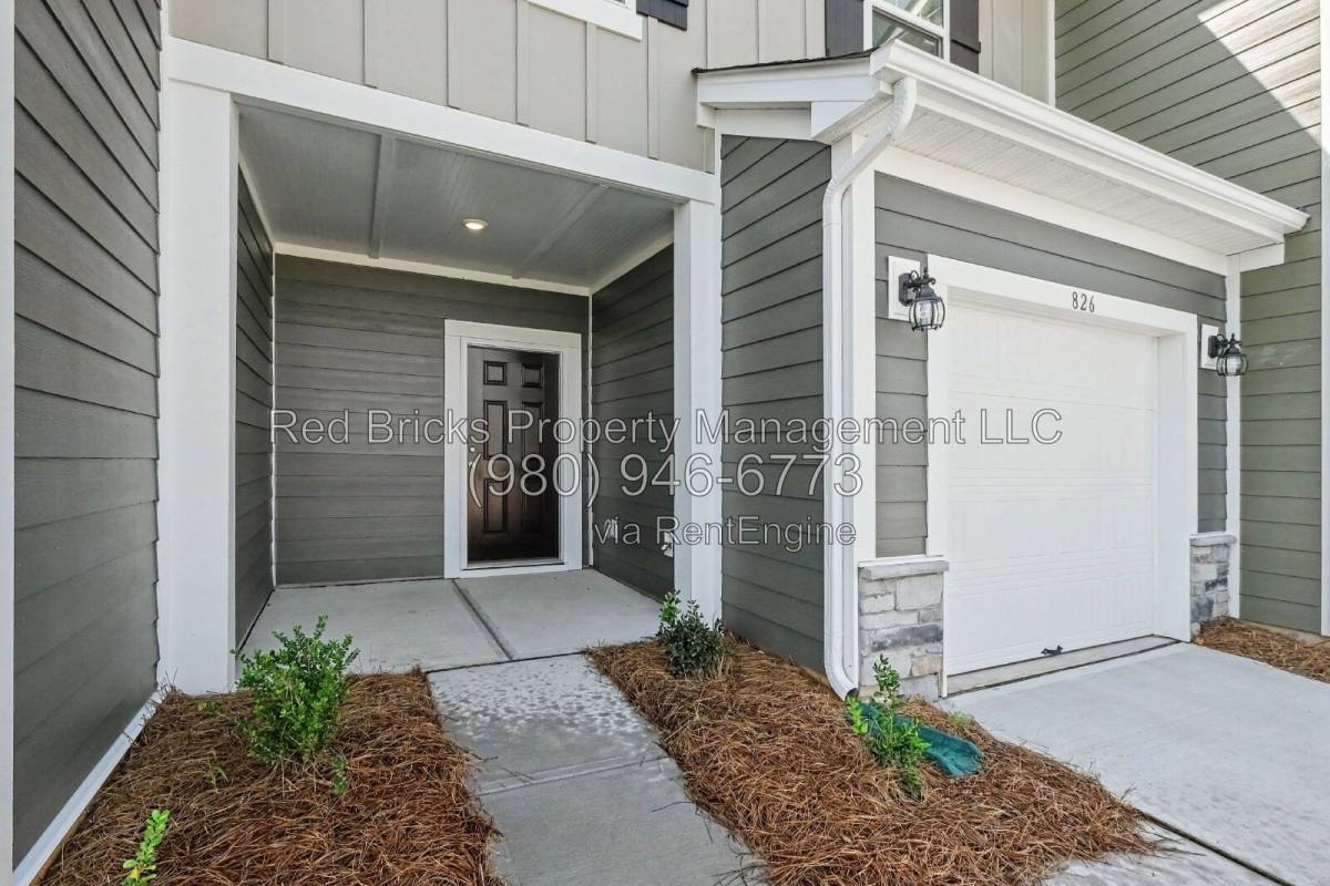 Townhouse for rent at 826 Earhart St NW, Concord, NC 28027