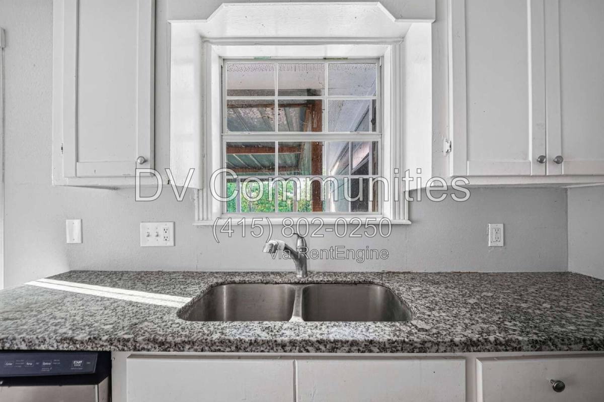 House for rent at 3315 Bond St, Pasadena, TX 77503
