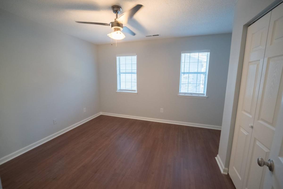 Townhouse for rent at 942 Bonham Ave, Wilmington, NC 28403