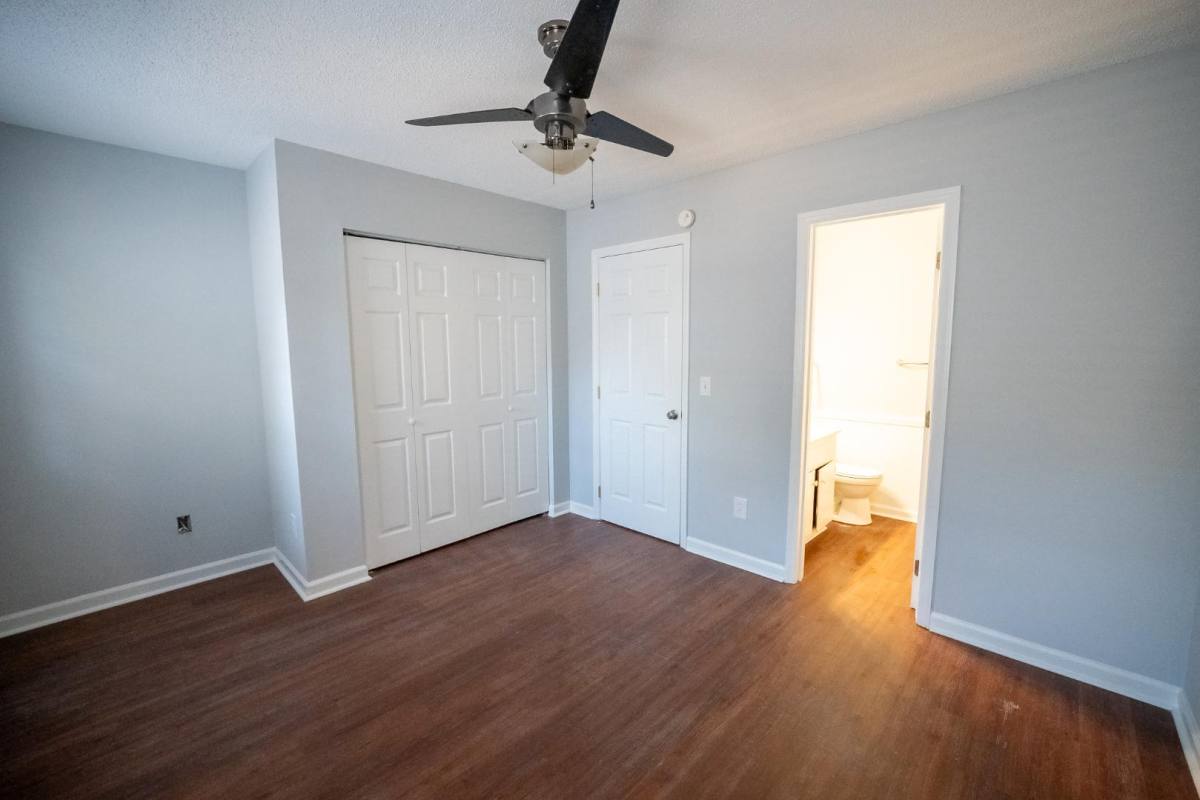 Townhouse for rent at 942 Bonham Ave, Wilmington, NC 28403