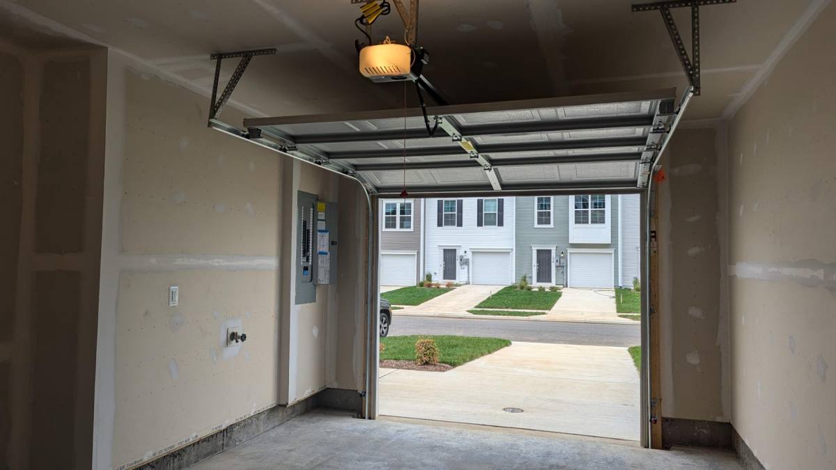 Townhouse for rent at 151 Cooperage Rd, Inwood, WV 25428