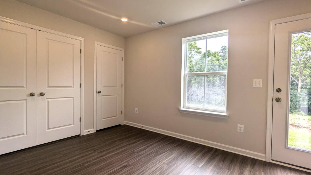 Townhouse for rent at 151 Cooperage Rd, Inwood, WV 25428