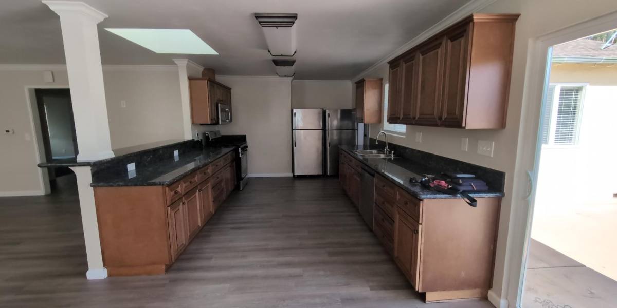 House for rent at 890 Poplar St, Santa Clara, CA 95050