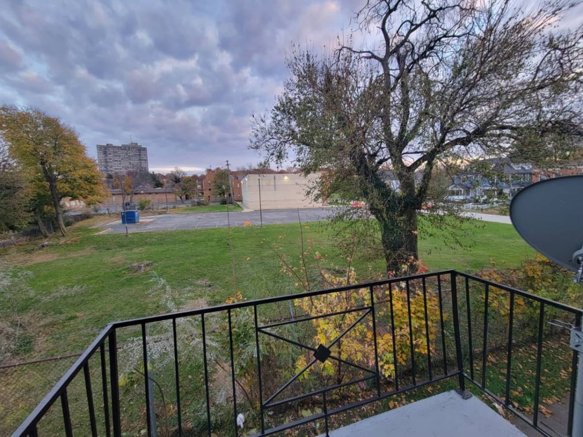 Apartment for rent at 13420 Euclid Ave #307, Cleveland, OH 44112