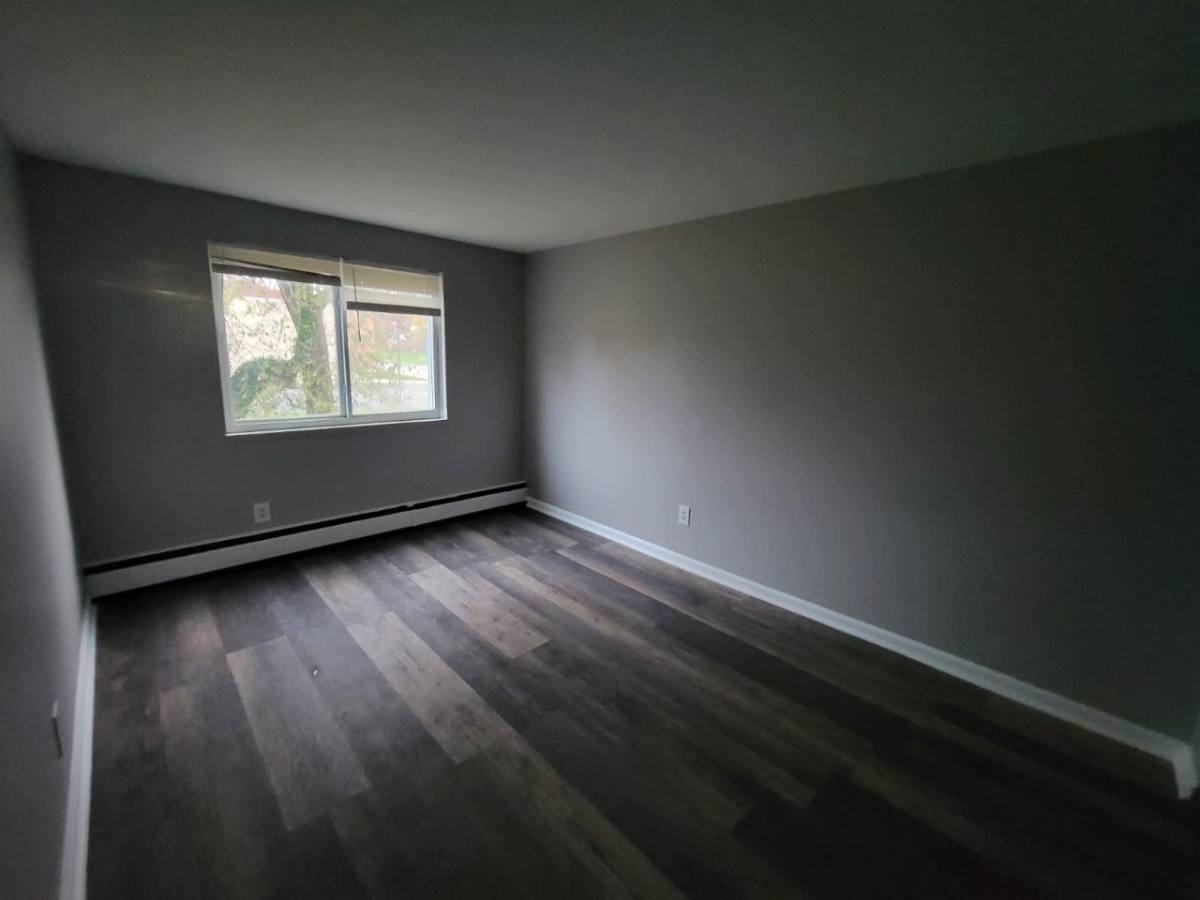 Apartment for rent at 13420 Euclid Ave #307, Cleveland, OH 44112