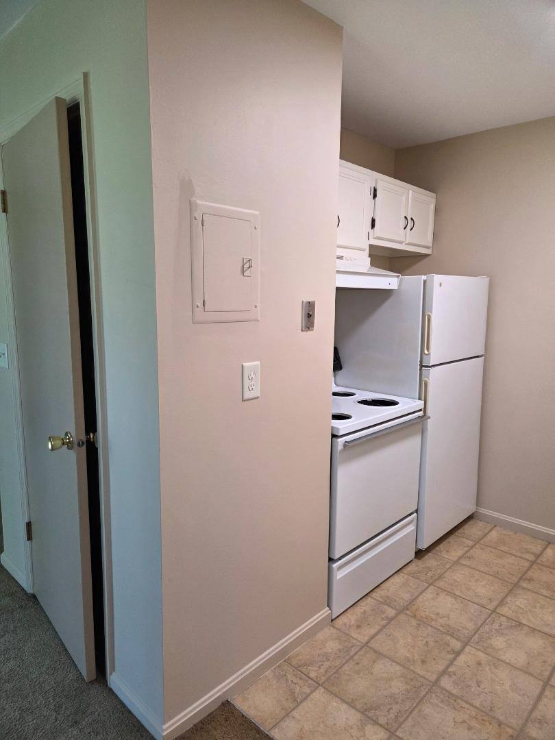Apartment for rent at 3932-3936 Banks Rd #6, Cincinnati, OH 45245