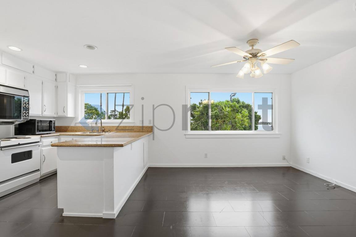 Townhouse for rent at 1200 Opal St #22, Redondo Beach, CA 90277