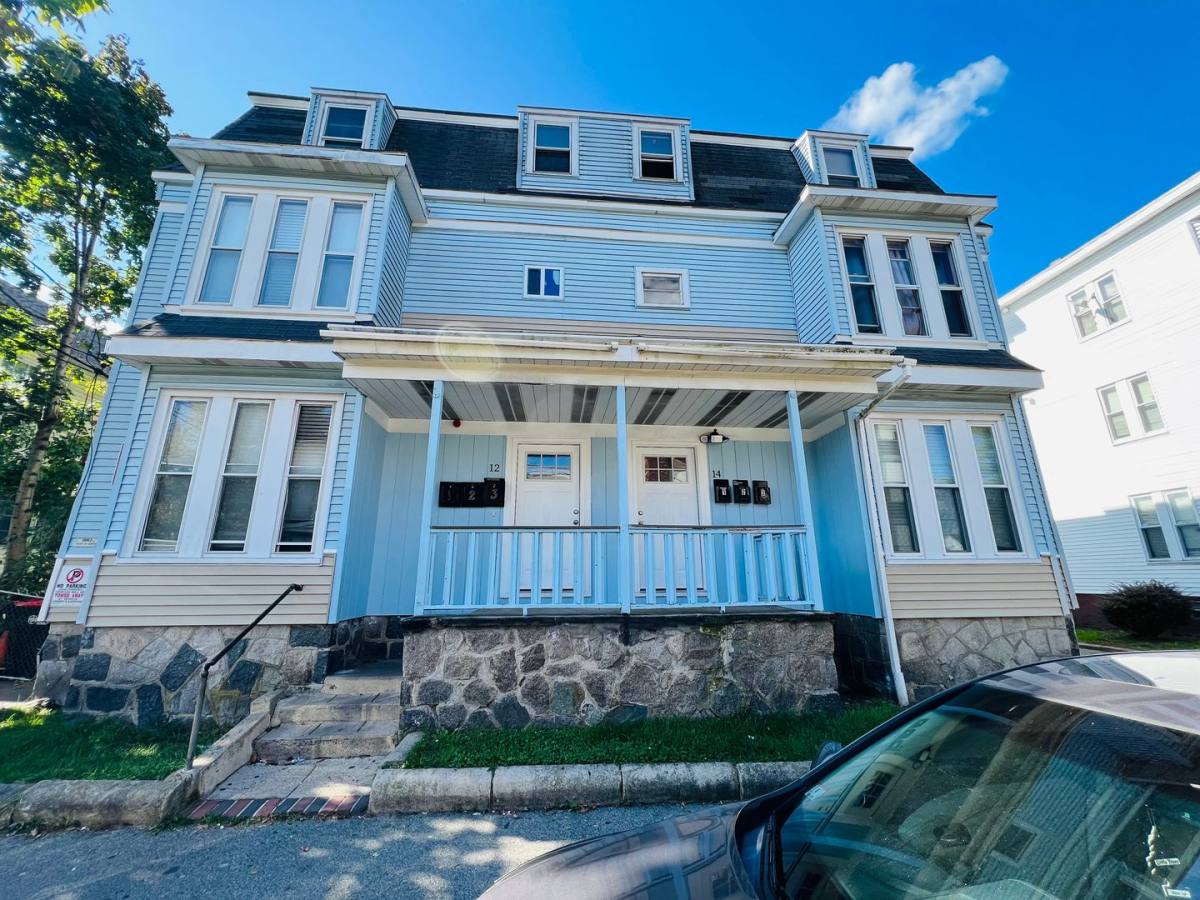 Apartment for rent at 14 Walnut St, Brockton, MA 02301