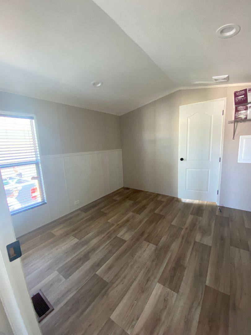 Apartment for rent at Koenig Winter Resort, 422 S Val Verde Rd, Donna, TX 78537