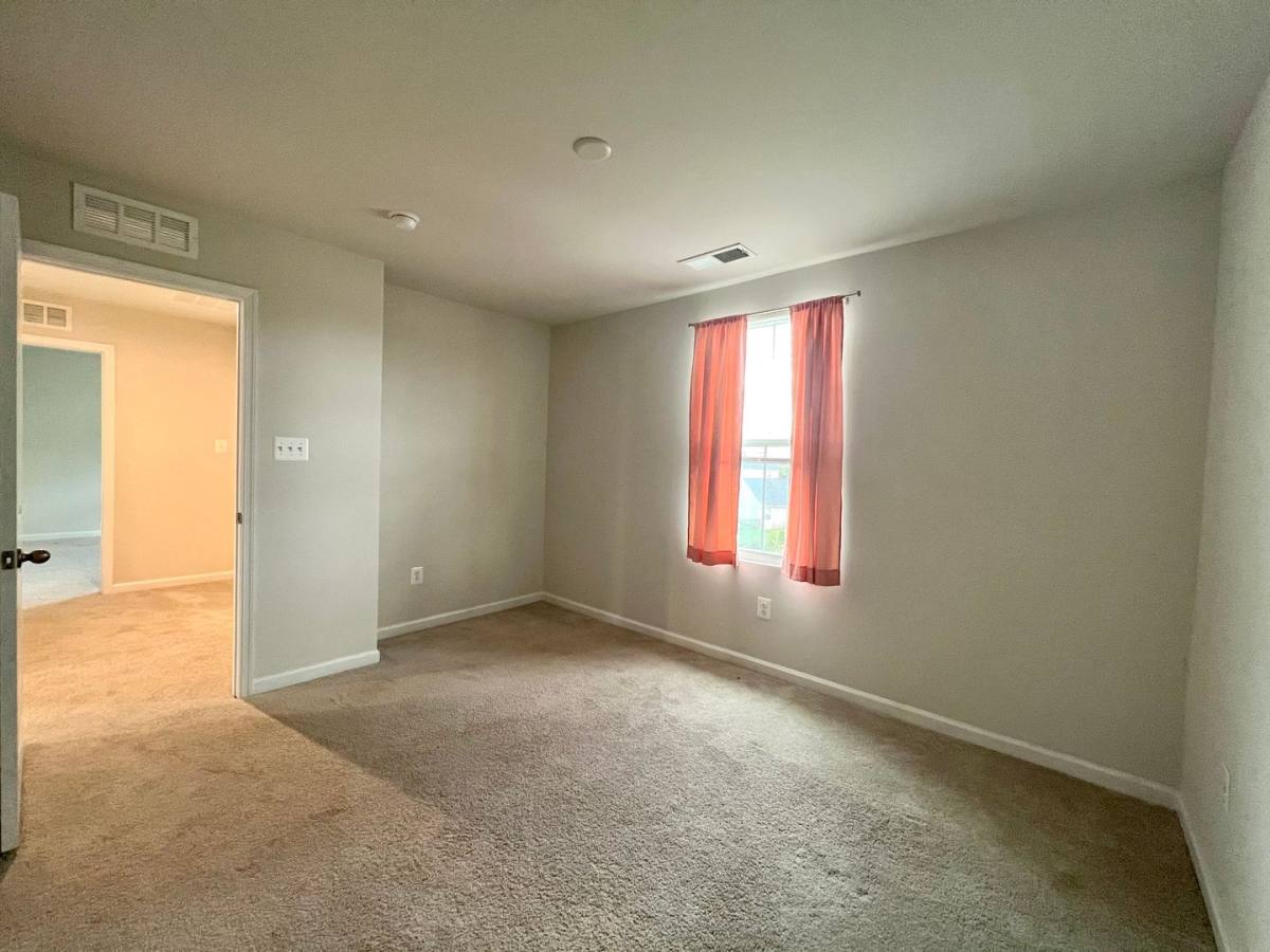 House for rent at 255 Severna Parkway, Martinsburg, WV 25403