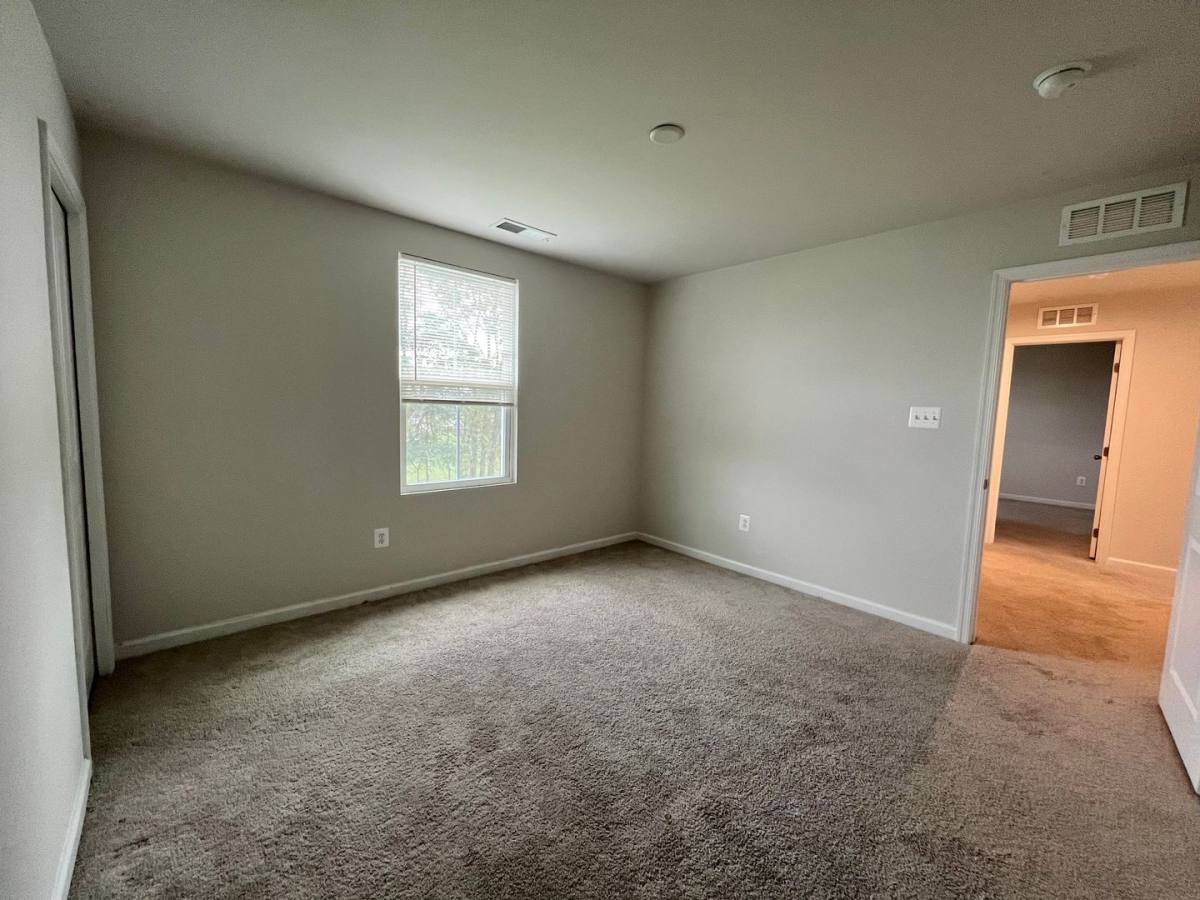 House for rent at 255 Severna Parkway, Martinsburg, WV 25403