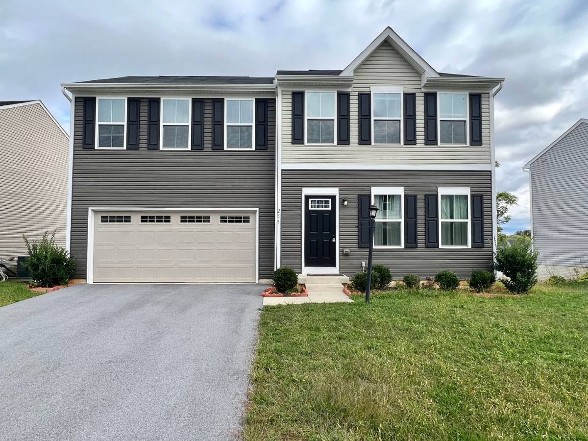 House for rent at 255 Severna Parkway, Martinsburg, WV 25403