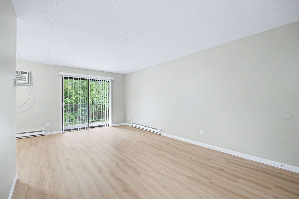 Apartment for rent at 2350 W Galbraith Rd, Cincinnati, OH 45239