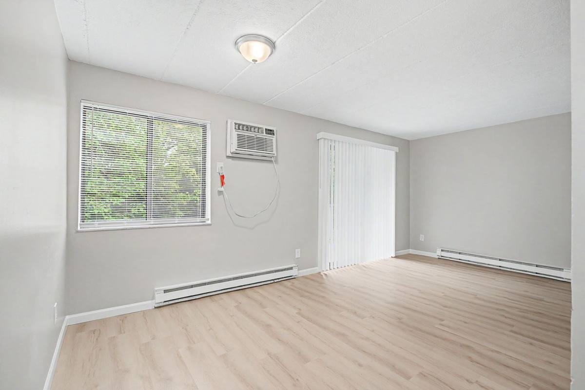 Apartment for rent at 2350 W Galbraith Rd, Cincinnati, OH 45239