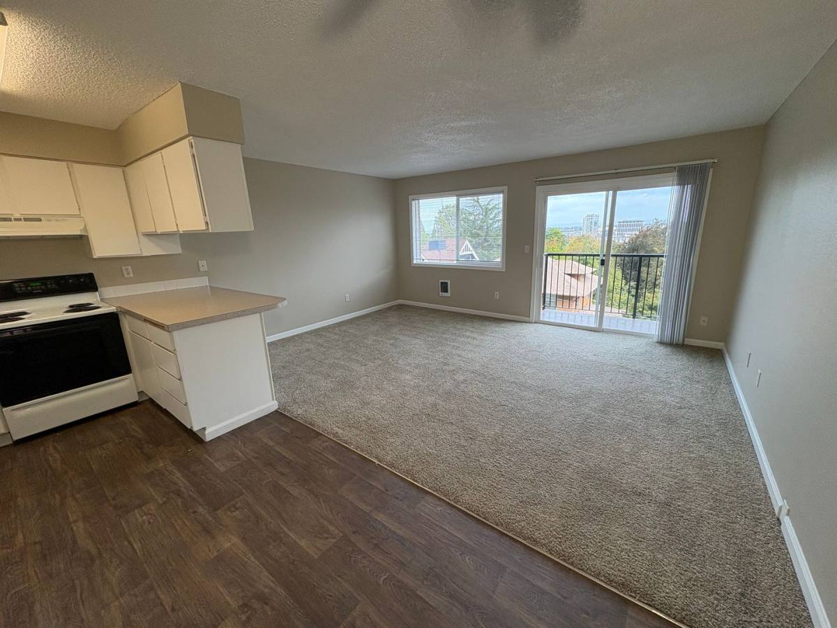 Apartment for rent at Portland Terrace, 1402-1422 SW Hall St, Portland, OR 97201