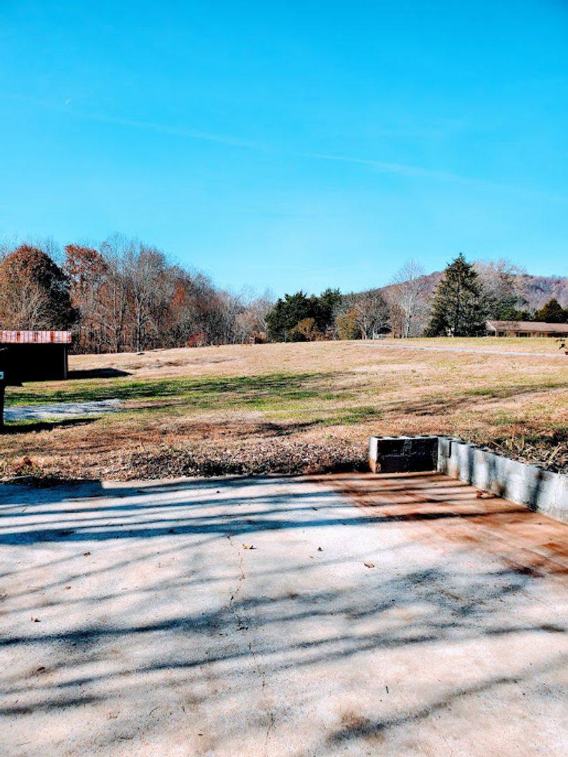 House for rent at 3990 Seven Springs Rd, Cookeville, TN 38506