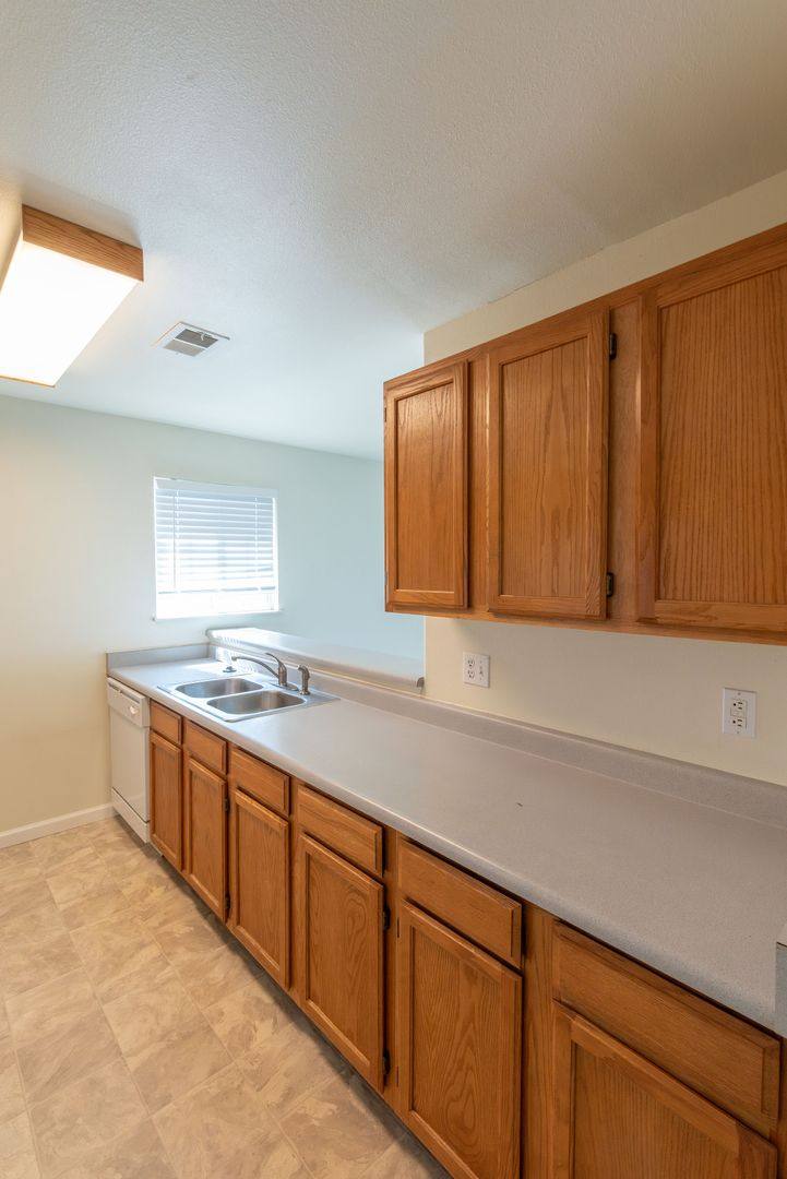 Apartment for rent at 6600 S Vine St, Littleton, CO 80121