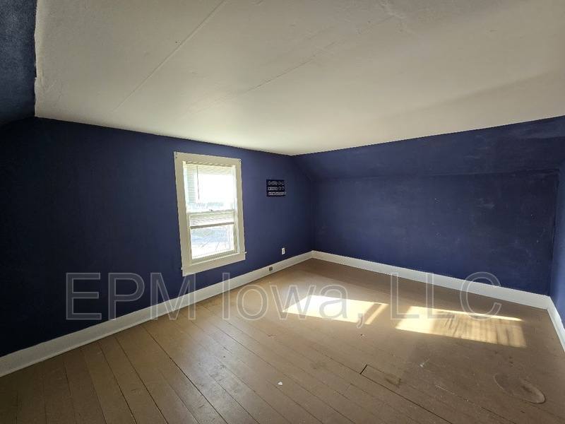 House for rent at 514 3rd Ave SE, Independence, IA 50644