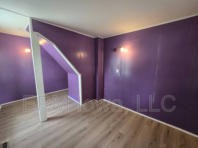 House for rent at 514 3rd Ave SE, Independence, IA 50644