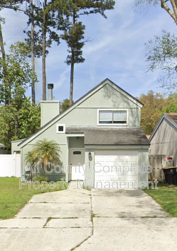 House for rent at 6653 Periwinkle Dr, Jacksonville, FL 32244