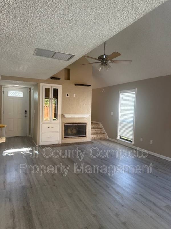 House for rent at 6653 Periwinkle Dr, Jacksonville, FL 32244