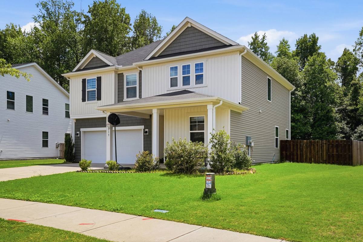 House for rent at 313 Summer Ranch Dr, Fuquay Varina, NC 27526