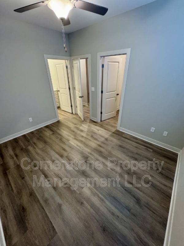 Townhouse for rent at 8671 Golden Lane - D, De Soto, KS 66018