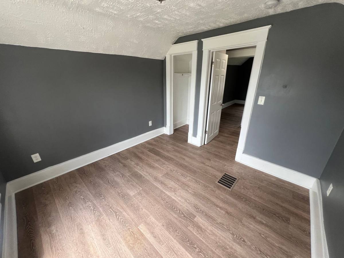 House for rent at 2538 4th Ave, Council Bluffs, IA 51501
