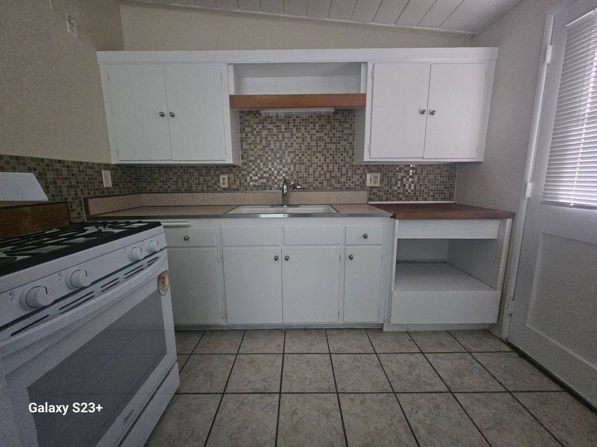 House for rent at 66870 Granada Ave, Desert Hot Springs, CA 92240