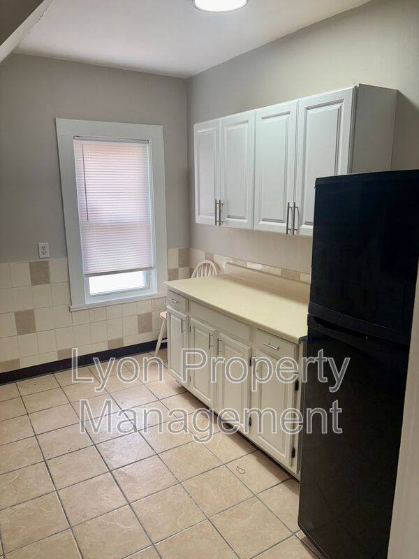 Apartment for rent at 1225-1227 Warren Ave #3, Brockton, MA 02301