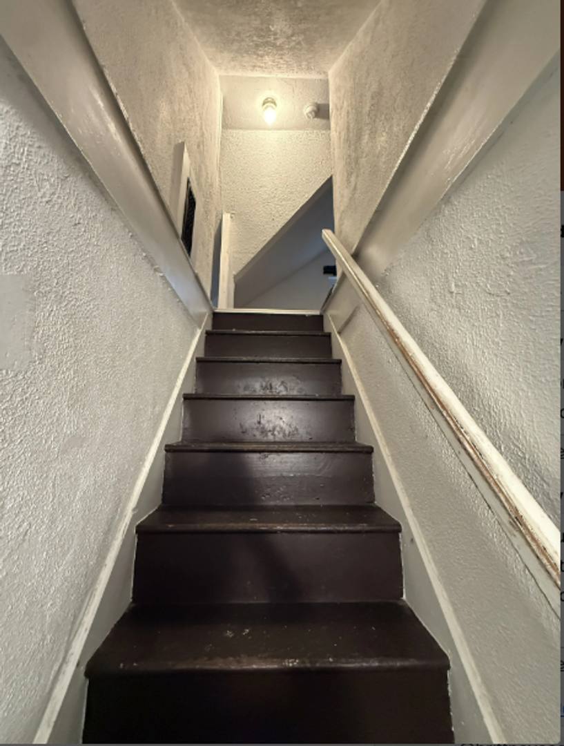 House for rent at 7656 Highland Ave, Pittsburgh, PA 15218