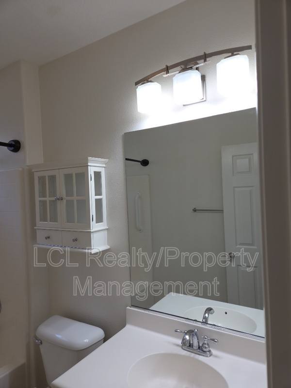 House for rent at 1261 Reinhart St, San Jacinto, CA 92583