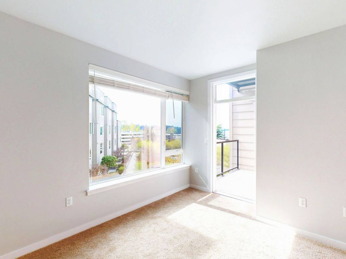 Apartment for rent at 11801 97th Lane NE, Kirkland, WA 98034