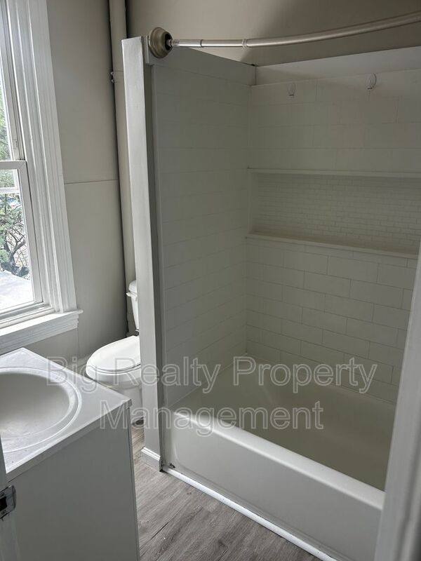 Apartment for rent at 529 King St #2, Pottstown, PA 19464