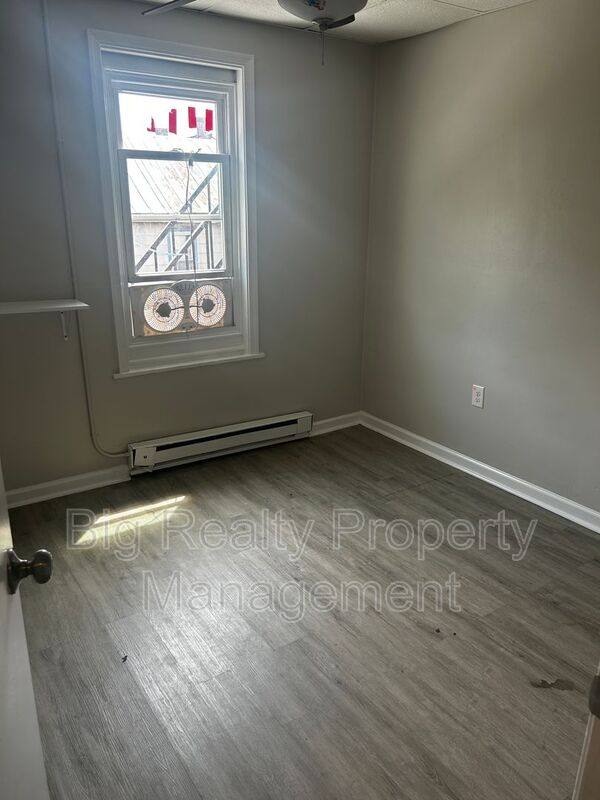 Apartment for rent at 529 King St #2, Pottstown, PA 19464