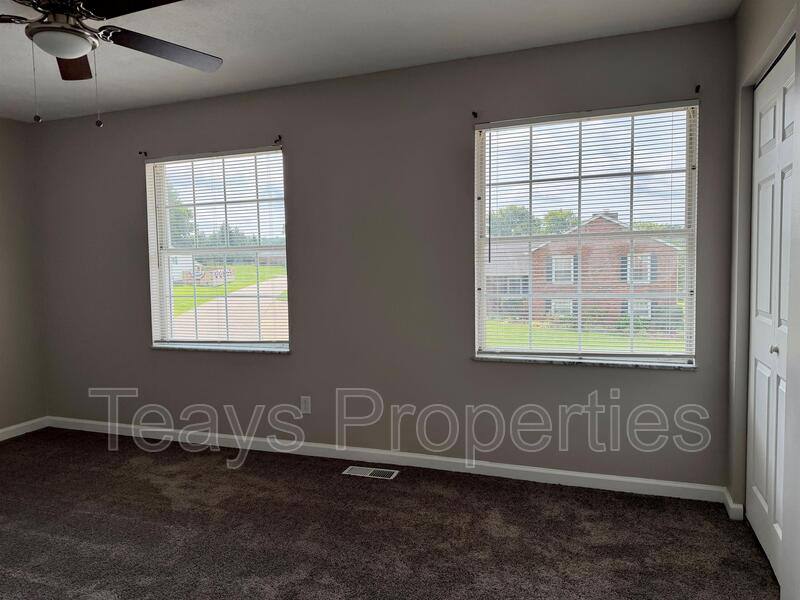 Townhouse for rent at 2624 Henderson Ave #4, Hurricane, WV 25526