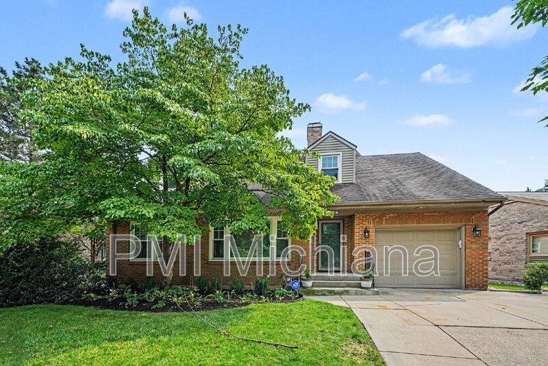 House for rent at 510 E Pokagon St, South Bend, IN 46617